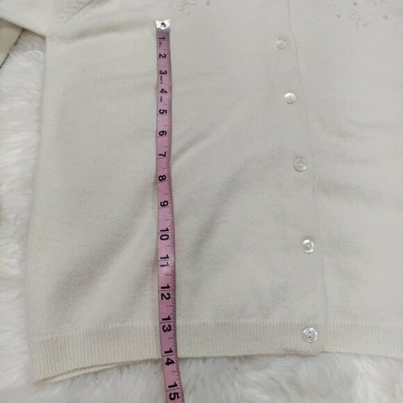 Chelsea Cambell Charter Club White Cashmere Cardigan Floral Embroidery Large - Picture 9 of 10